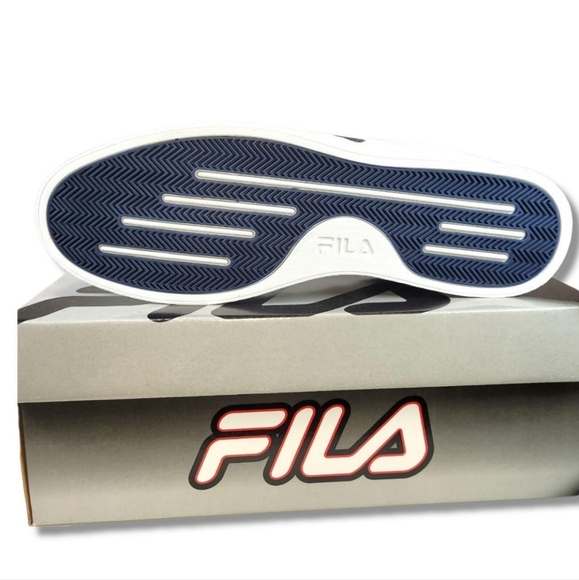 Fila Boca On The 8 Sneakers - Picture 3 of 5